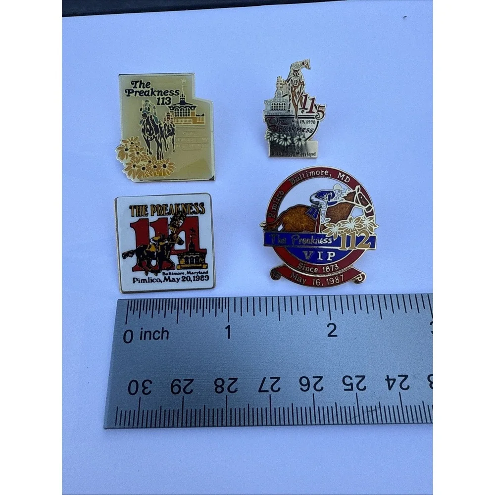 Vtg Preakness lapel pin Lot Of  19 Bundle Horse Race‎ Memorabilia Pimlico